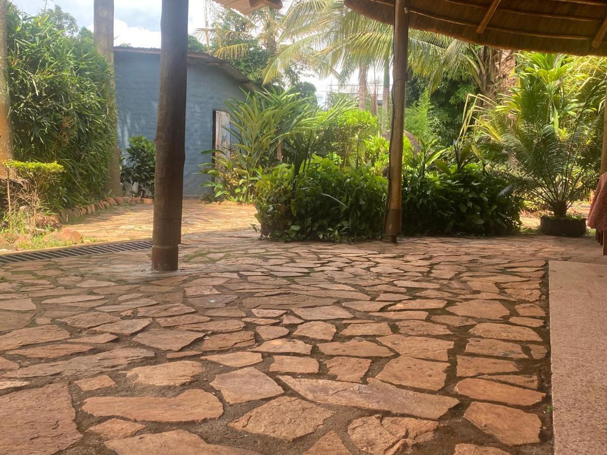 Afro Smile Hotel & Guest House - Jinja Eksteriør bilde