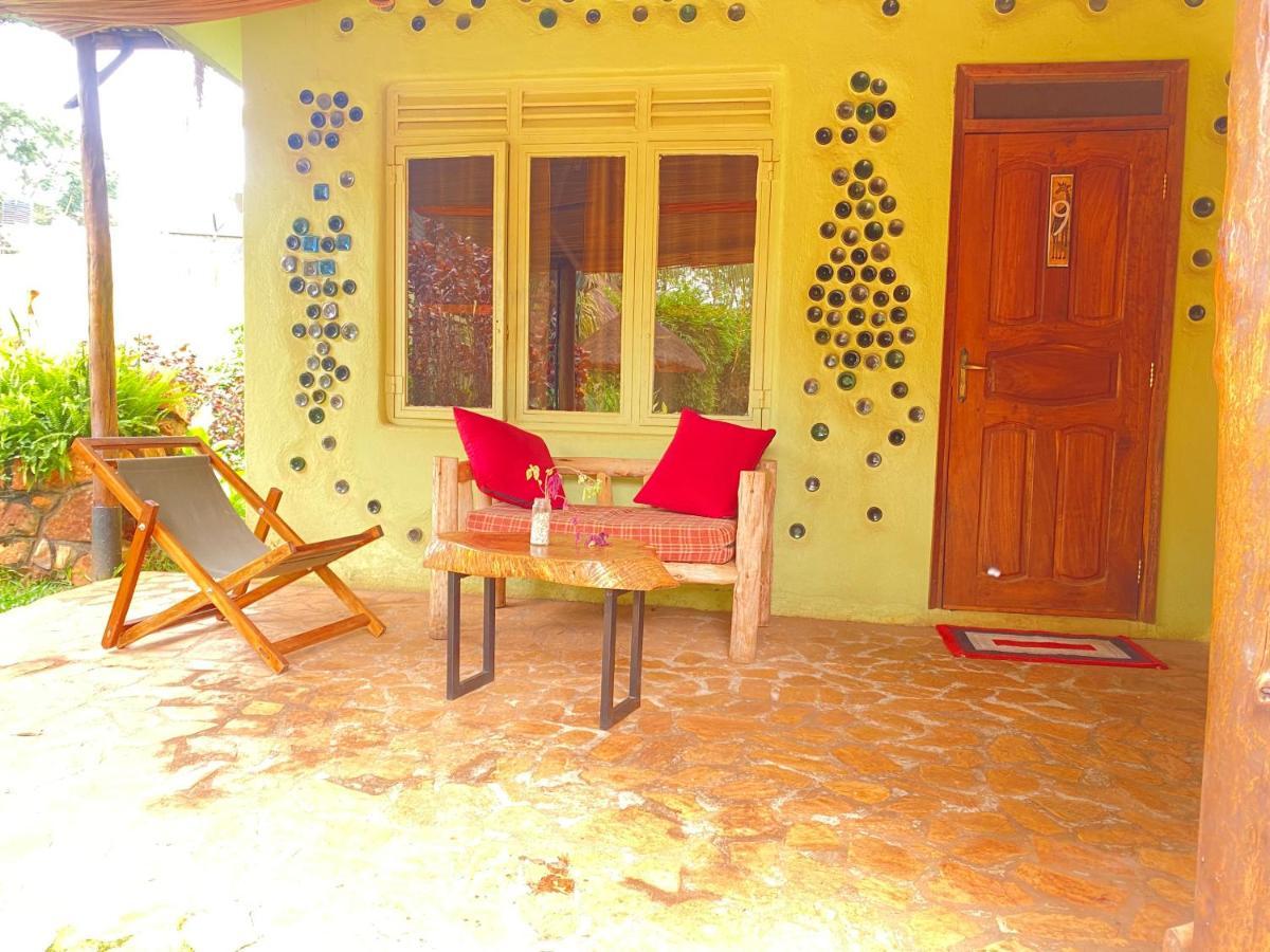 Afro Smile Hotel & Guest House - Jinja Eksteriør bilde